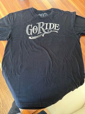 Go Ride Short-Sleeve Graphic Tee - Black